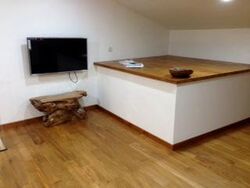 Race Course Road (D8), Terrace #330139741